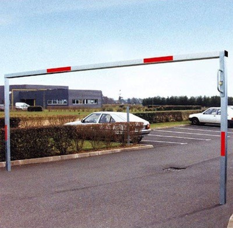 Portique pivotant