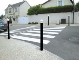 Poteau haute visibilité