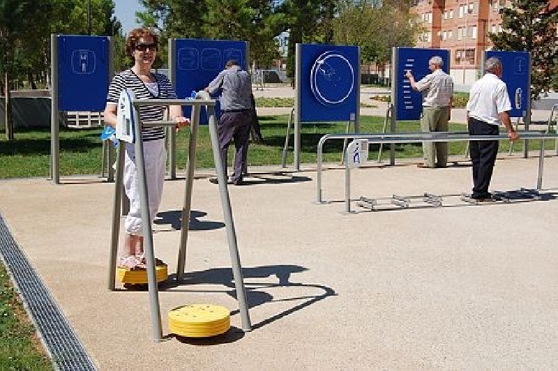 Parcours de remise en forme pour plage ou gazon