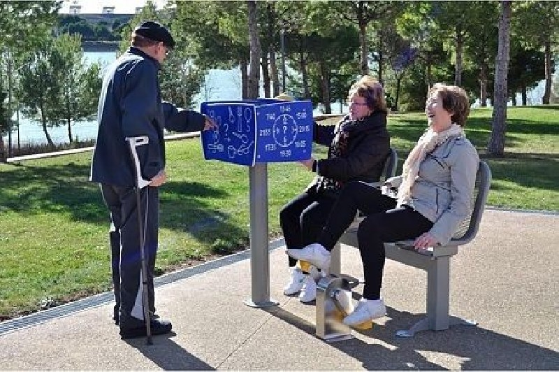 BANC AVEC PÉDALE ET MENTALCUBE II POUR ALZHEIMER