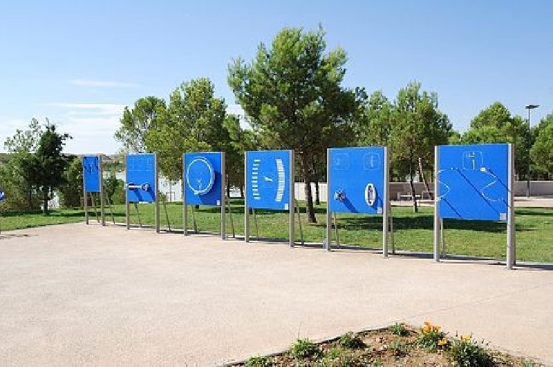 PANNEAU AVEC DOUBLE HÉLICE