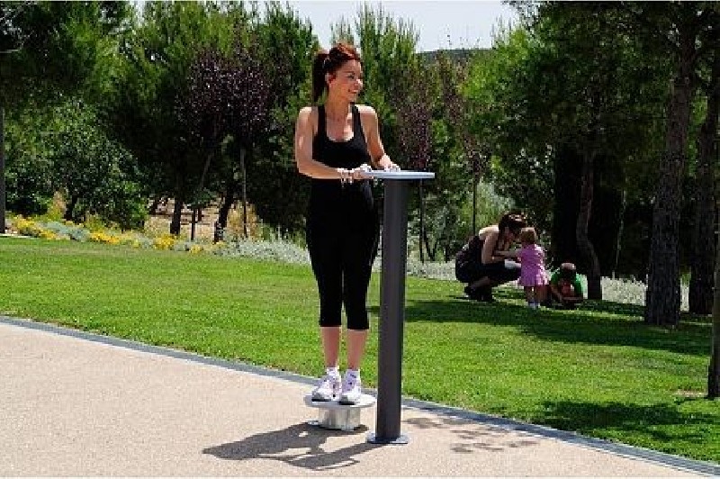 Station de musculation 10 exercices Station de musculation 10 exercices