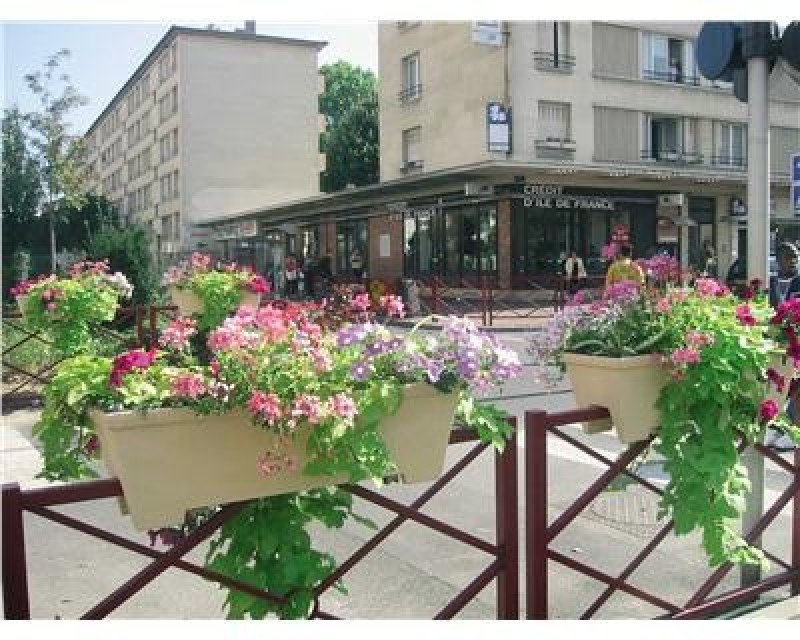 balconnière sur rambarde
