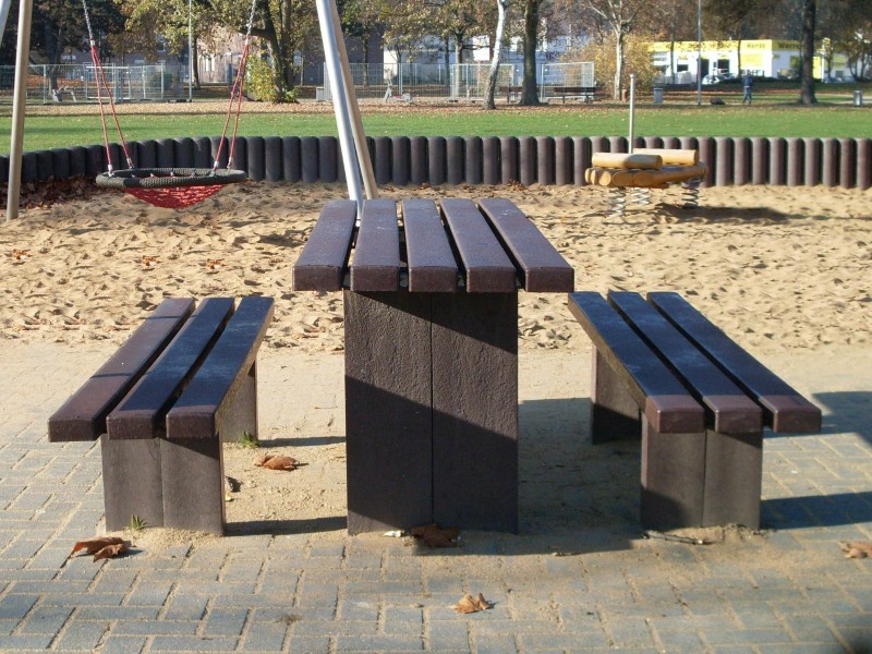 Banquettes en plastique recyclé 