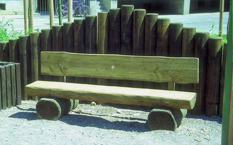 Banc des forêts en bois de pin