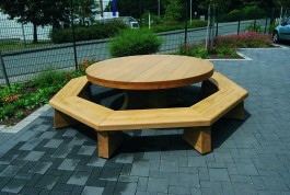 Table pique-nique en bois...