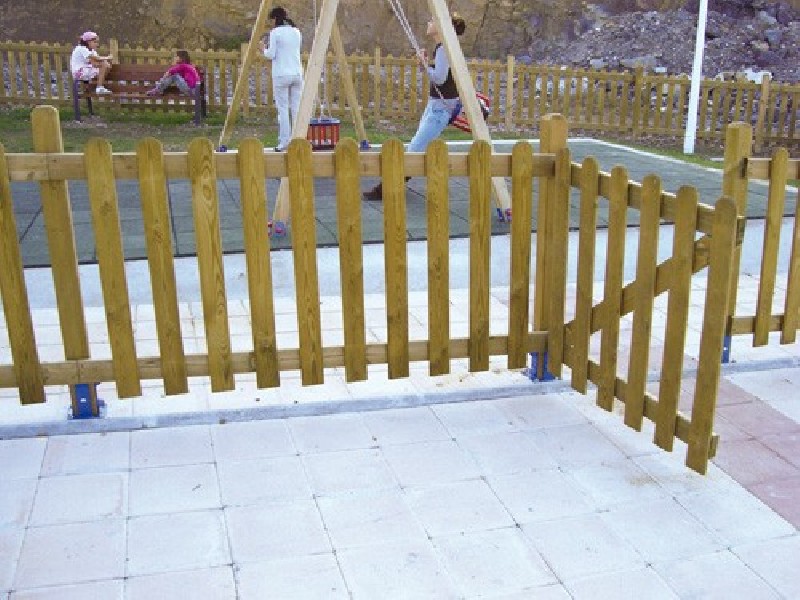 Barrières et portique pour parcours canin Barrières et portique pour parcours canin
