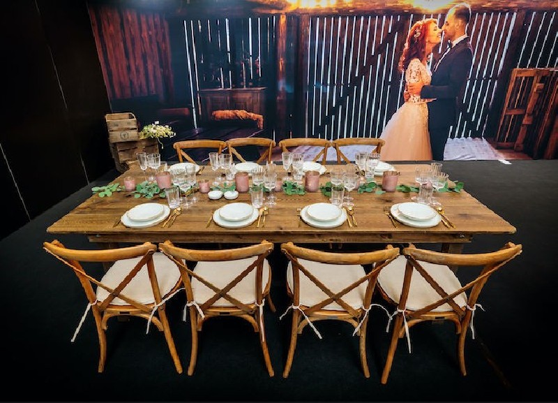 Table rustique démontable en bois d'orme