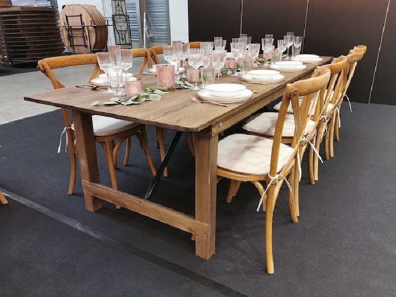 Table rustique pliante en pin massif