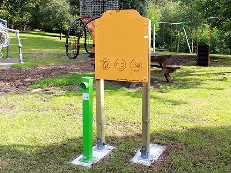 Lot de 2 distributeurs de gel hydroalcoolique finition VERT