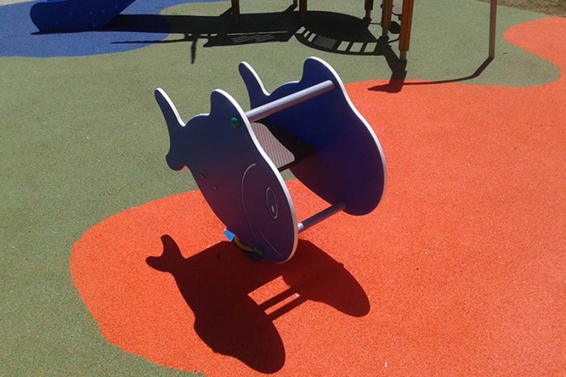 Jeu sur ressort La Baleine