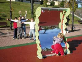 MIROIR DES PETITS MAGICIENS