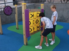 Panneau ludique pour école maternelle