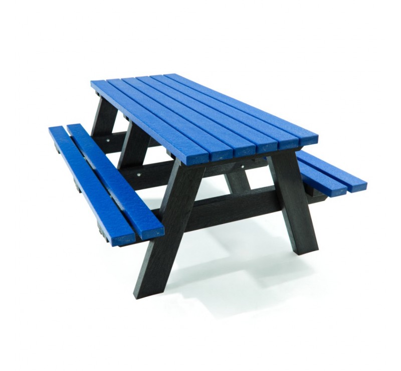 Table pique-nique en plastique recyclé pour enfants