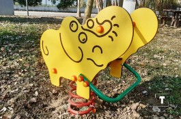 L'éléphant jeu sur ressort