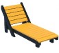 chaise longue en plastique recyclé