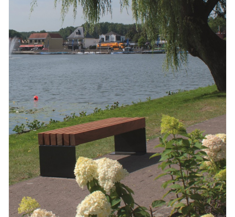 Banc urbain sans dossier en bois et acier