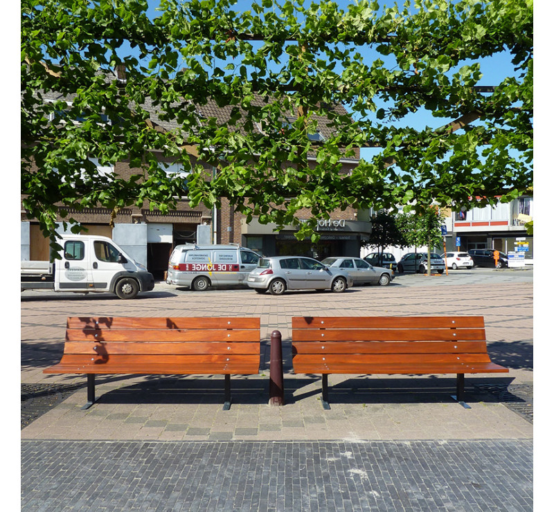 Banc Normand Bois Tropical – Résistant et Élégant
