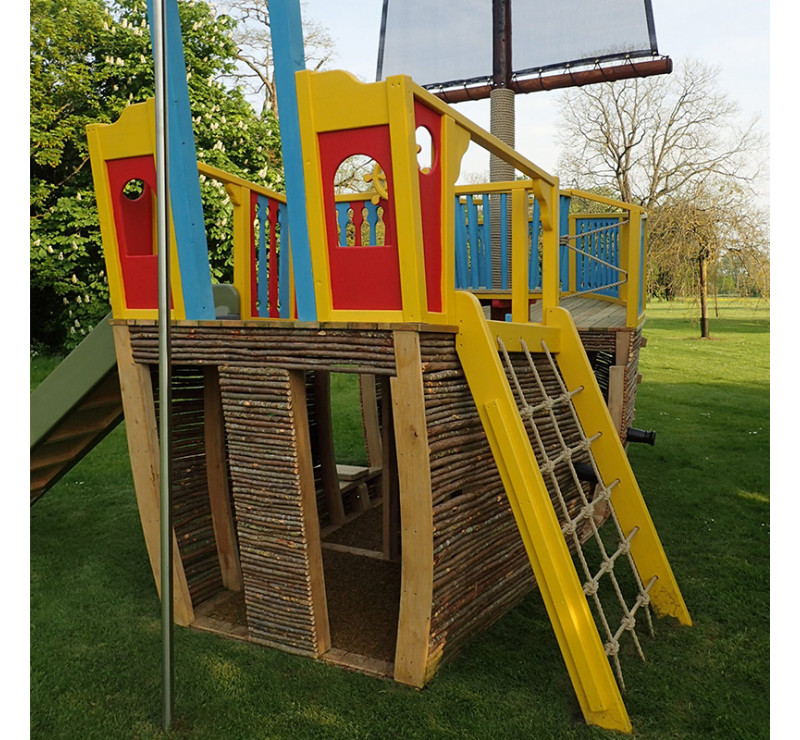 Bateau pirate sur mesure, Aire de jeu bateau pirate