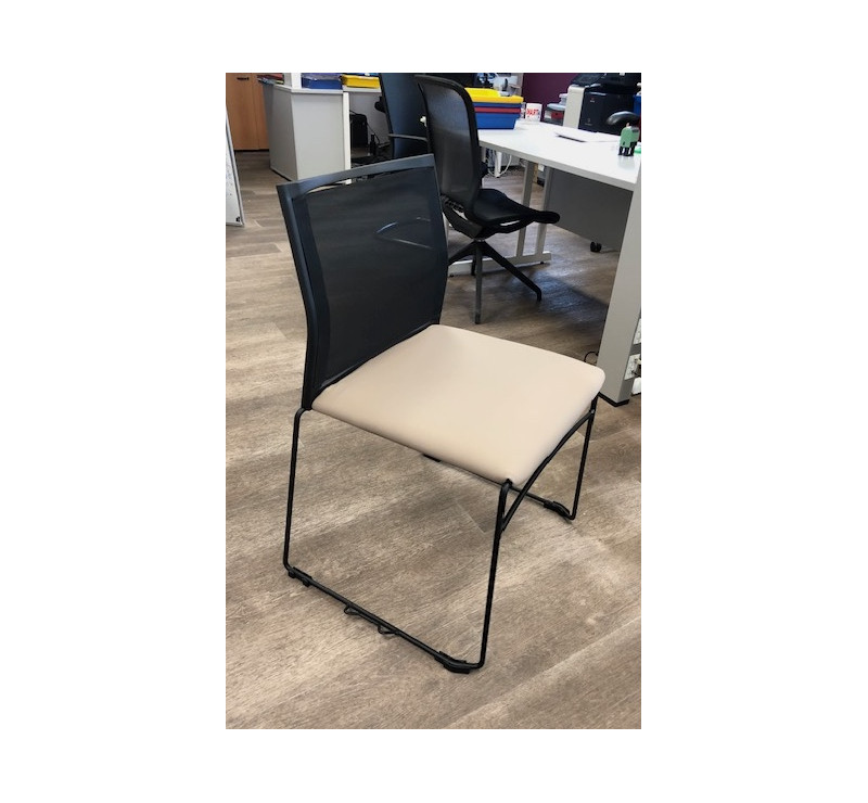 Chaise High Design avec dossier résille et avec accoudoirs ROUGE