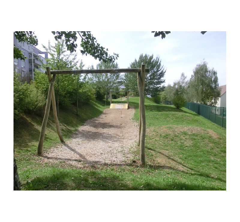 Tyrolienne double en bois de robinier 50 m