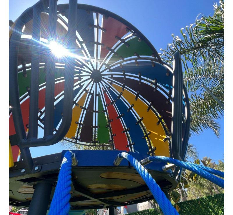 Aire de jeu montgolfière pour enfants