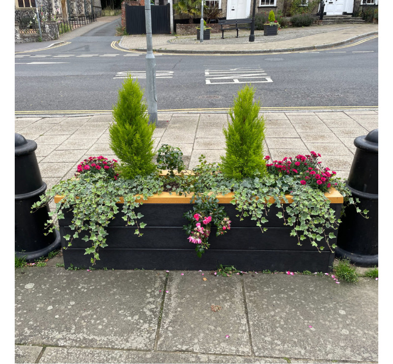 Lot de 10 jardinières en plastique recyclé noire ou marron L180 x l 60 x h60