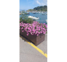 Jardinières en plastique recyclé