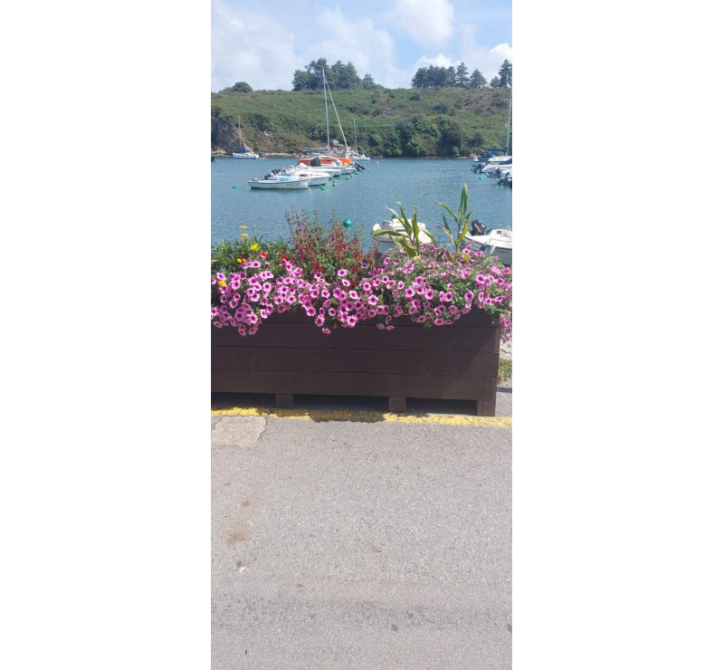 Jardinière en plastique recyclé