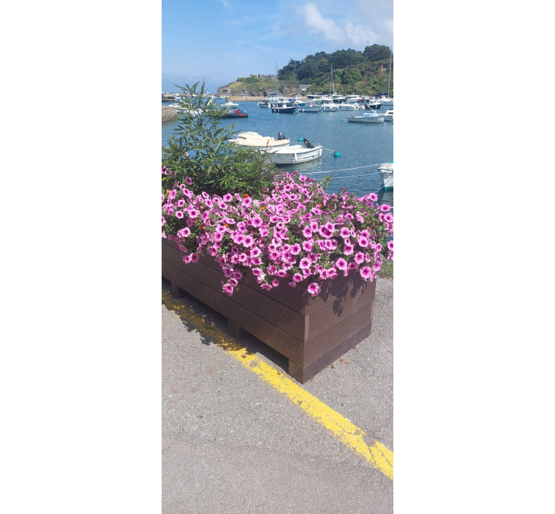 Lot de 10 jardinières en plastique recyclé noire ou marron L120 x l 45 x h45