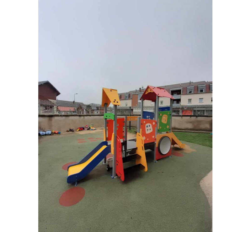 PETIT CHATEAU POUR ENFANTS DE 0 A 6 ANS