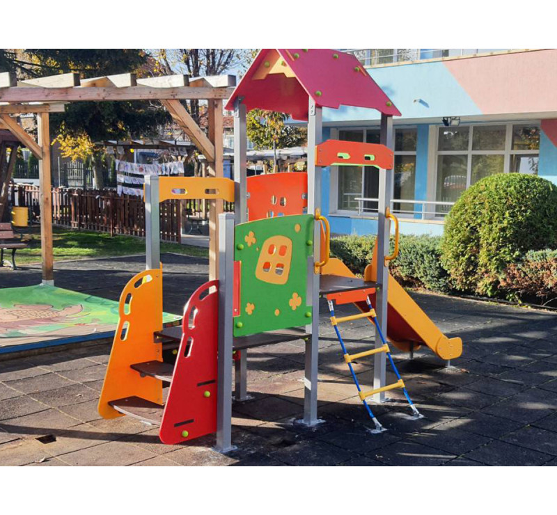 La tour des champions pour les enfants âgés de 0 à 6 ans