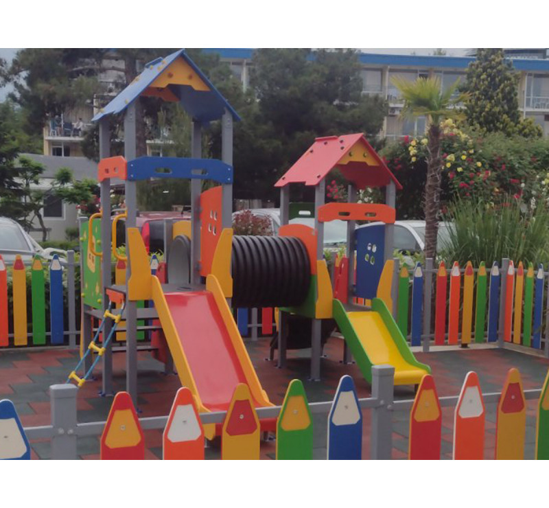 Grand jeu avec tunnel pour les enfants âgés de 0 à 6 ans