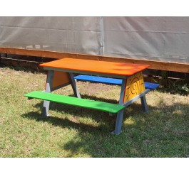 Table pique-nique pour enfants