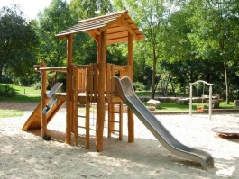 Le village en bois de robinier