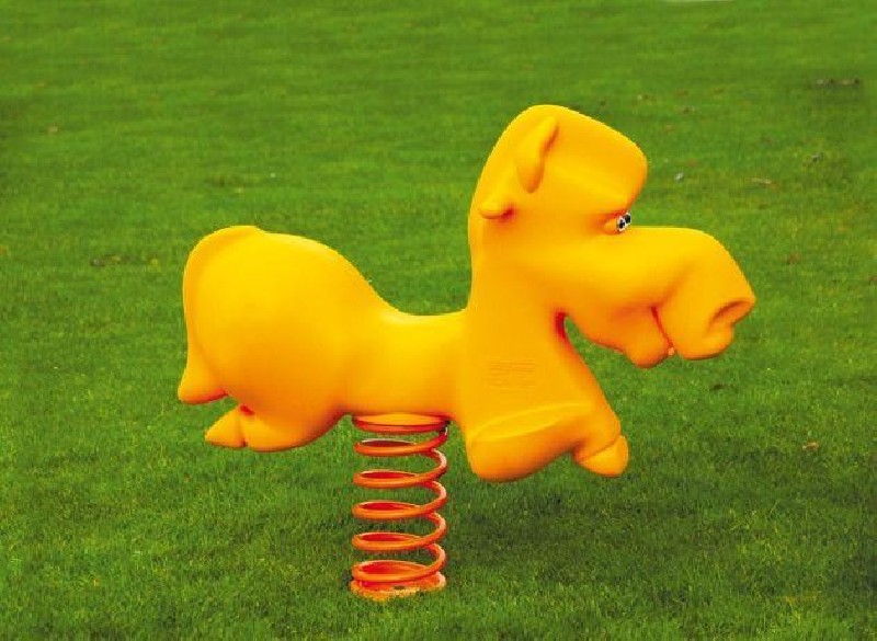 Cheval géant jeu sur ressort